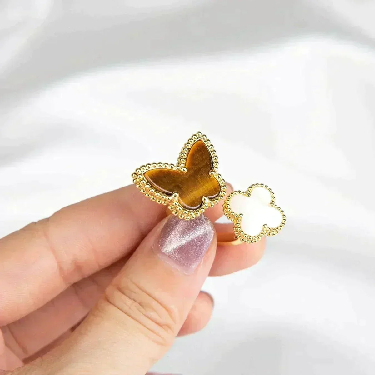 VCA LUCKY BETWEEN THE FINGER RING