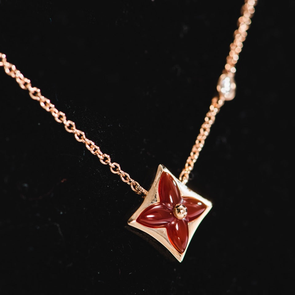 LOUIS VUITTON STAR NECKLACE PINK GOLD 1 DIAMOND