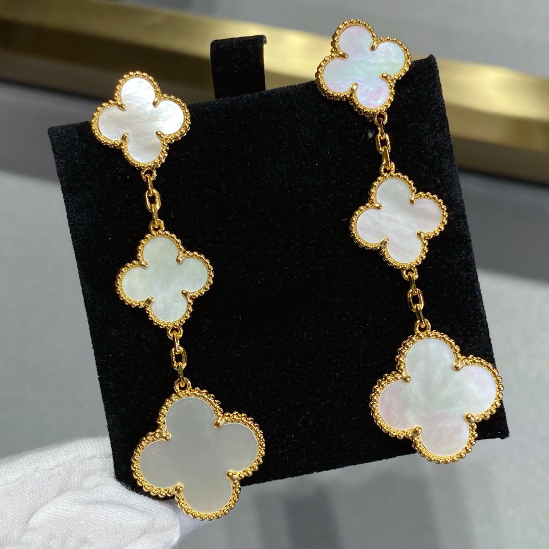 VCA CLOVER MOP 3 MOTIFS GOLD EARRINGS