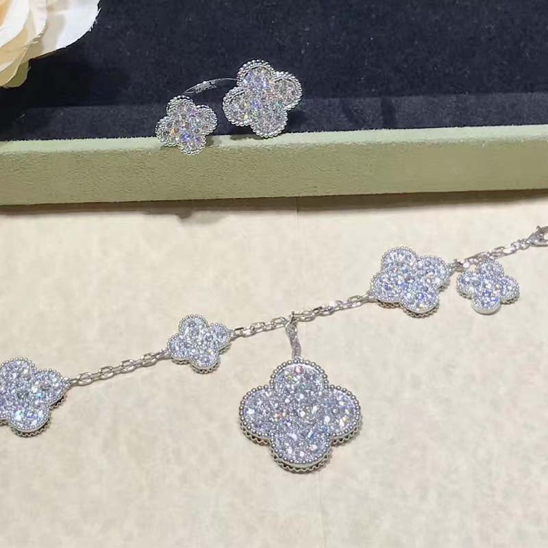 VCA CLOVER 6 MOTIFS SILVER DIAMOND BRACELET