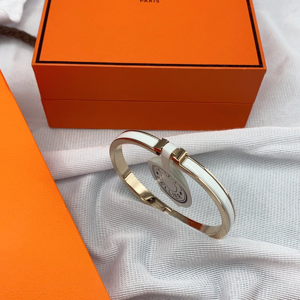 HERMES CLASSIC HM CLIC WHITE 8MM ENAMEL BRACELET