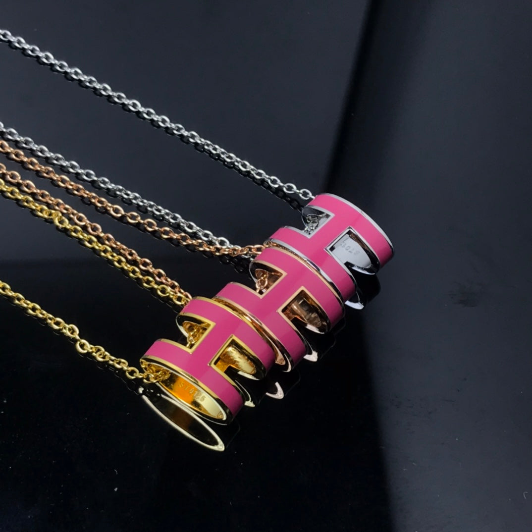 HERMES H NECKLACE PINK